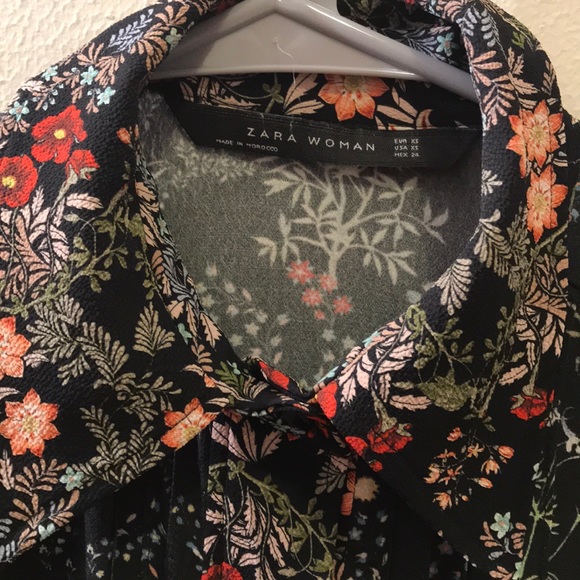 Zara woman button up blouse - Picture 4 of 4